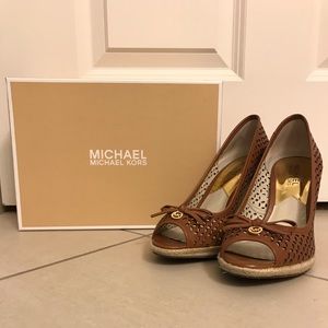 michael kors olivia wedge 6.5
